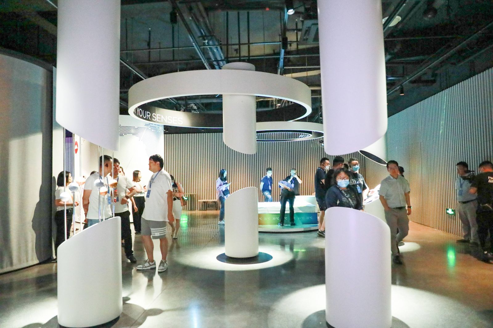 浙羽协二届三次会员代表大会在艾莱依集团顺利召开 新闻配图