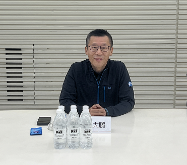 中国服装协会会长陈大鹏调研走访上海艾莱依 新闻配图